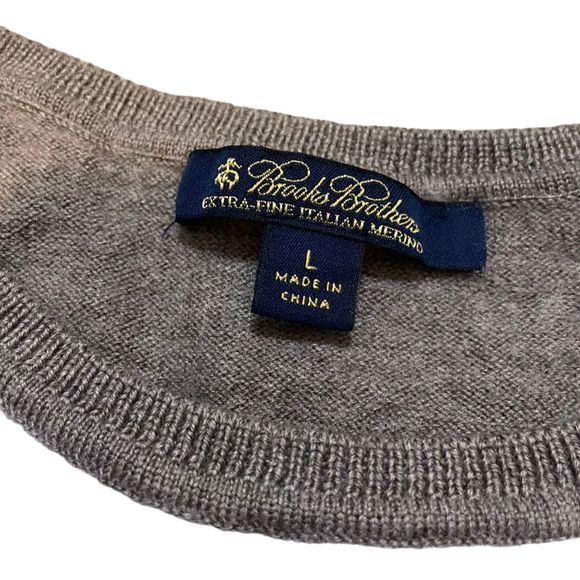 Brooks Brothers merino wool V-Neck Cardigan Sweater Set - Picture 6 of 9